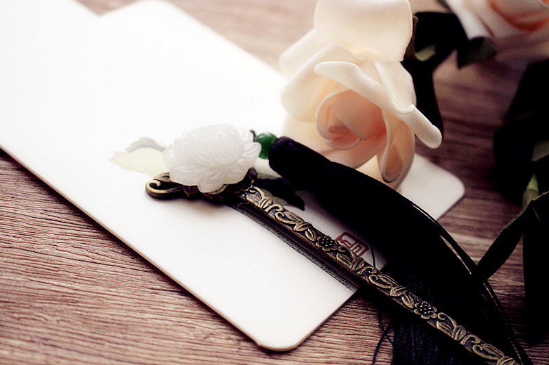 2送1创意金属中国风书签白玉莲花粉玉髓流苏书签