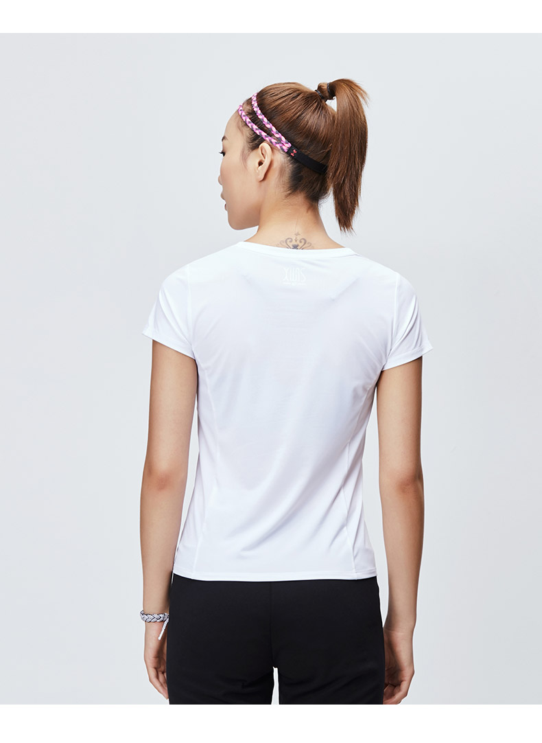 特步短袖t恤女2020新款透气轻薄短t上衣981228012655