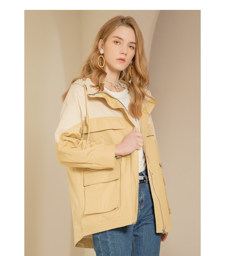 lagogo旗舰店新款撞色连帽插肩袖风衣女外套混色y0165l40