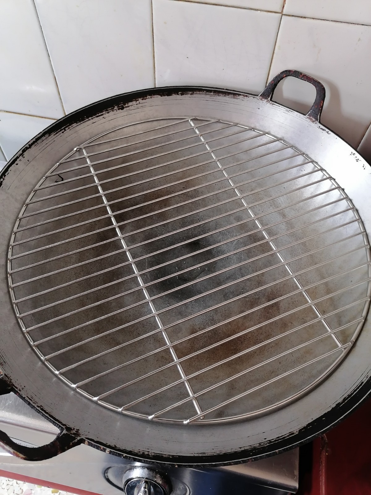 夏豹篦子不锈钢蒸片卤肉蒸垫炒锅大鼎架子熏肉超大蒸馒头大锅隔水蒸架