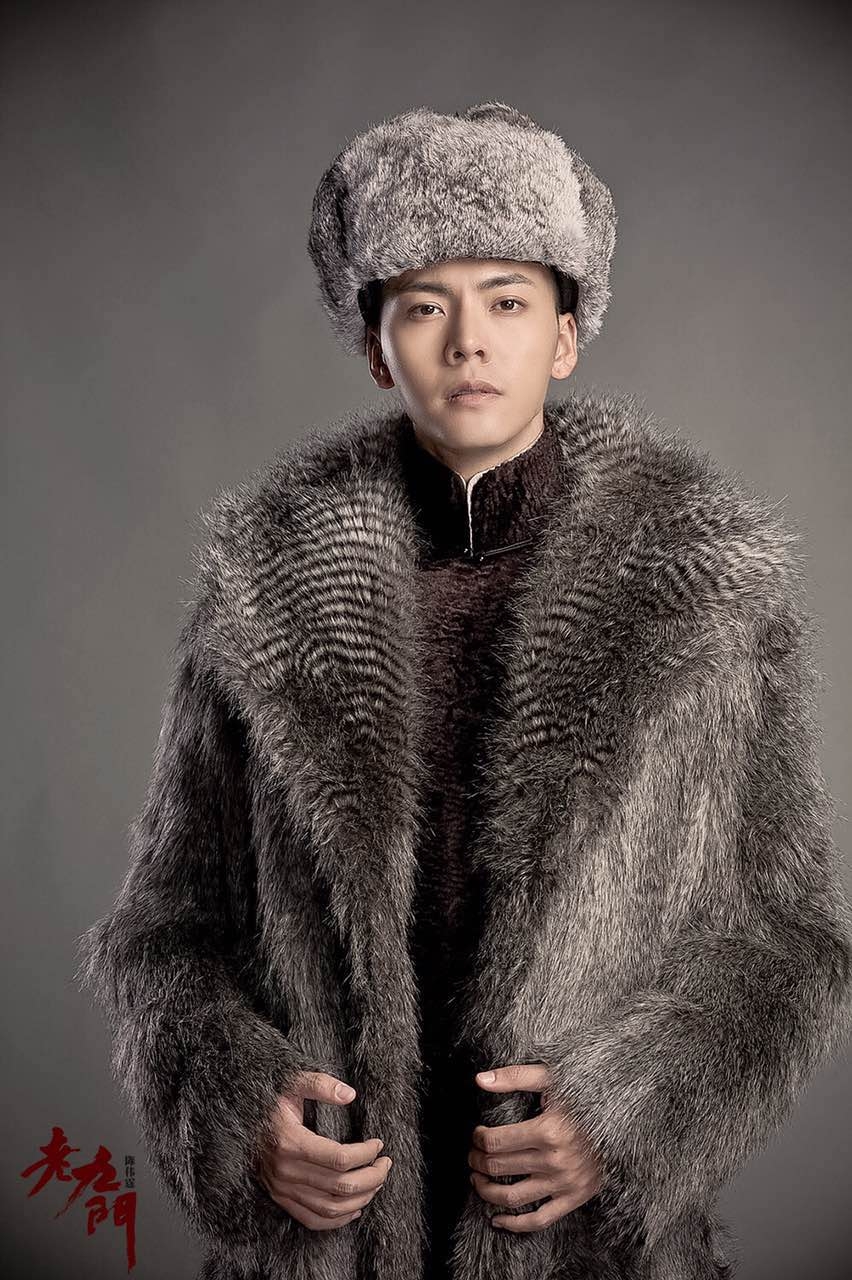 热卖2017秋冬男士仿皮风衣老九佛爷陈伟霆同款毛毛长款男潮大衣