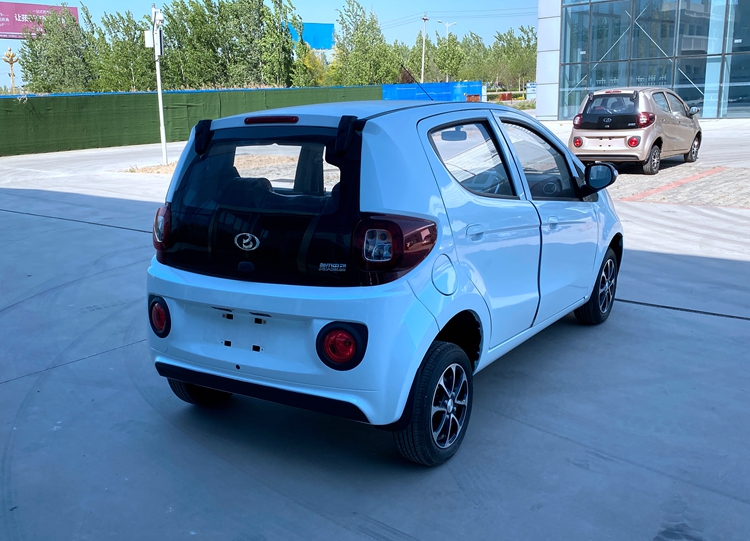 婉晨电动车 新款宝雅雅贝铁壳电动四轮车成人老成年年代步车全封闭