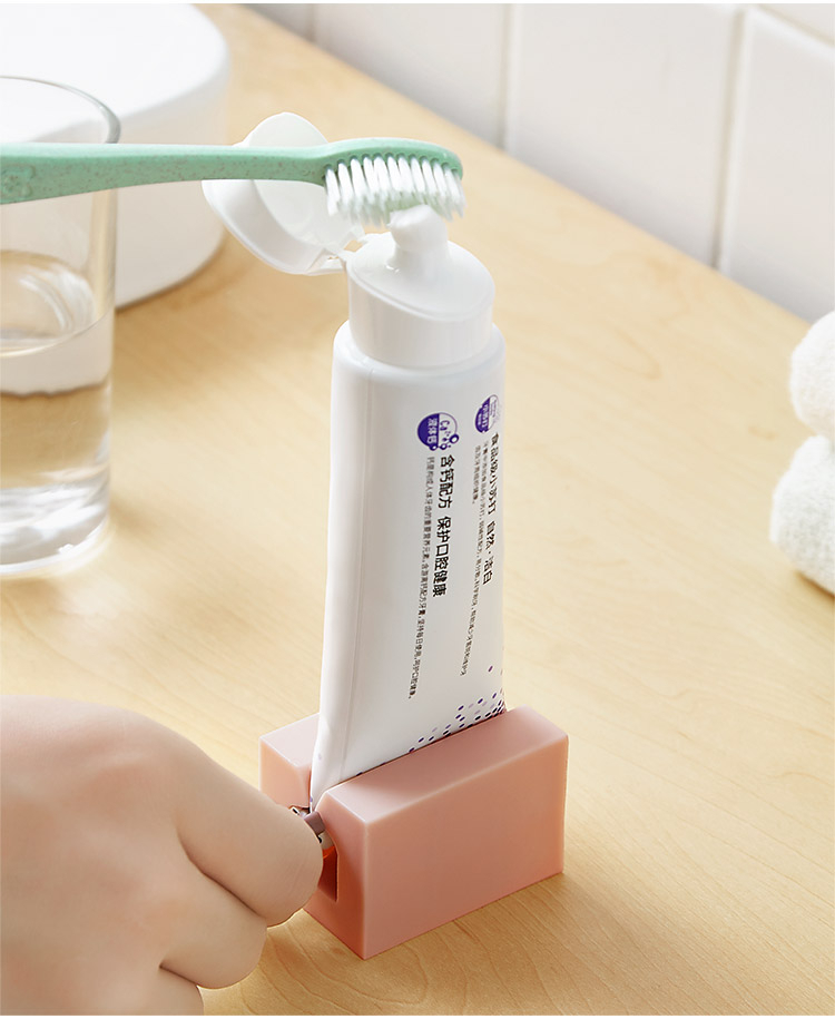 yicheng懒人牙膏挤压器儿童手动挤牙膏器全自动牙膏夹子创意牙膏