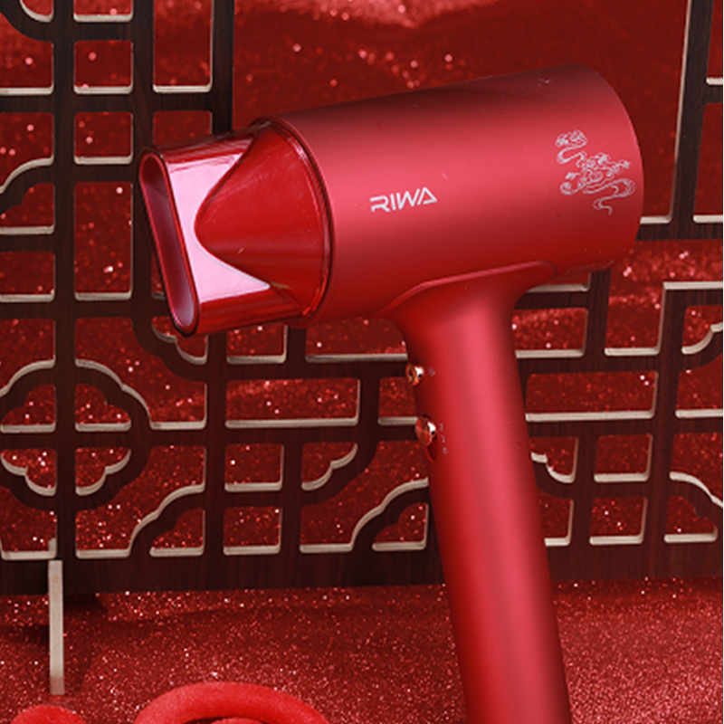 雷瓦电吹风rc7811