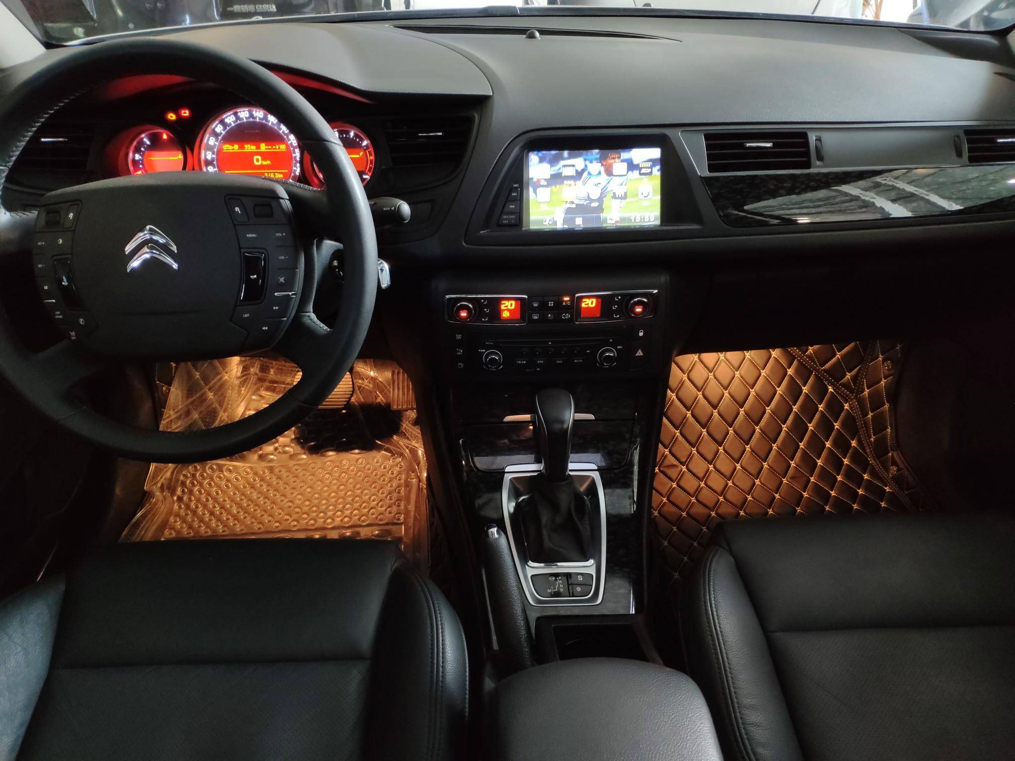 【订金销售】2013款 雪铁龙c5 2.0l 自动 尊享型 分期购 二手汽车