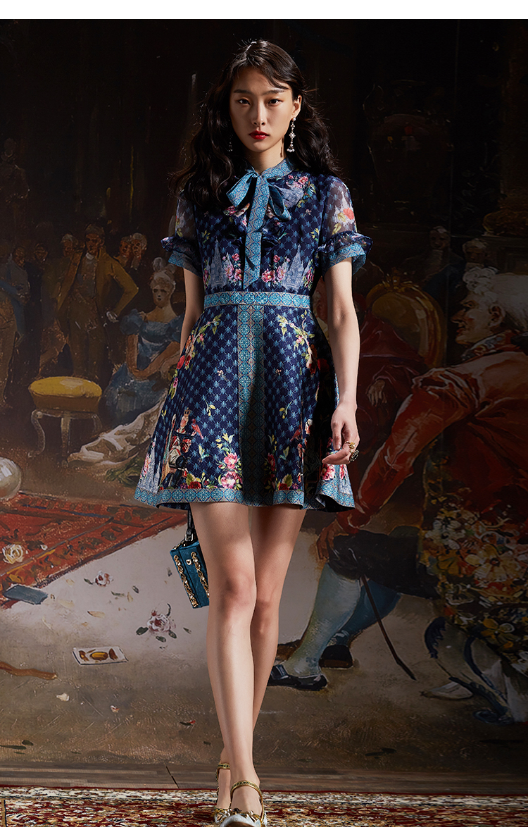 马克华菲女装2020春新款连衣裙法式宫廷风连衣裙复古高领