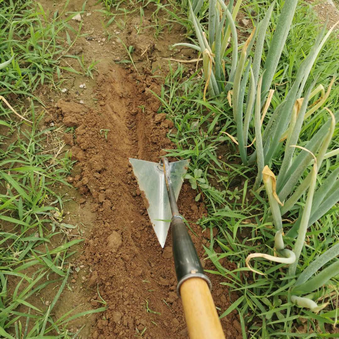 起垄开沟锄挖沟三角锄头搂沟尖头锄松土农用尖嘴锄园艺除草种菜锄三维