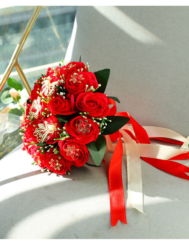 新娘手捧花束结婚花球婚纱照拍摄道具伴娘婚礼韩式仿真玫瑰手捧花酒红