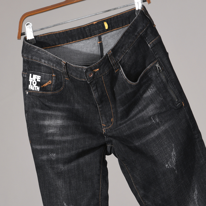 45%面料主材质:聚酯纤维(涤纶)上市时间:2021年夏季品牌:欧贝罗亚