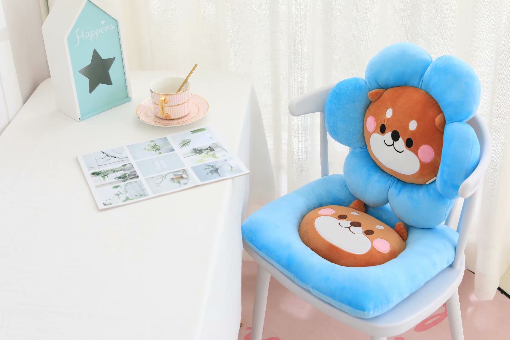 可爱卡考狮子屁桃kakaofriends学生办公室汽车花朵坐垫卡通餐椅垫