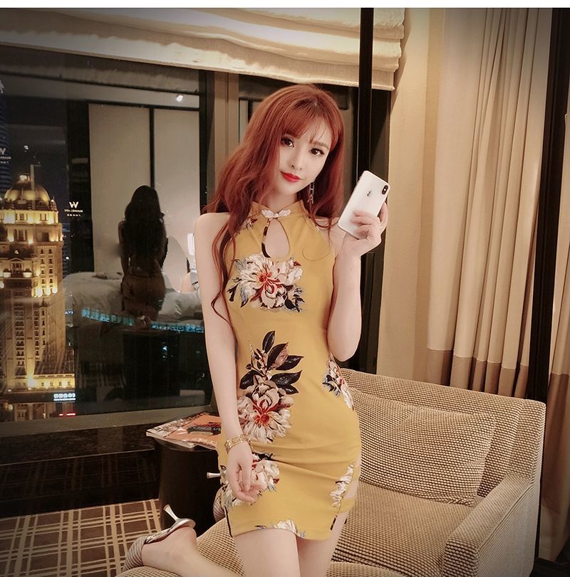 性感花色旗袍连衣裙女夏夜店主播复古女人味紧身露肩开叉包臀短裙姜
