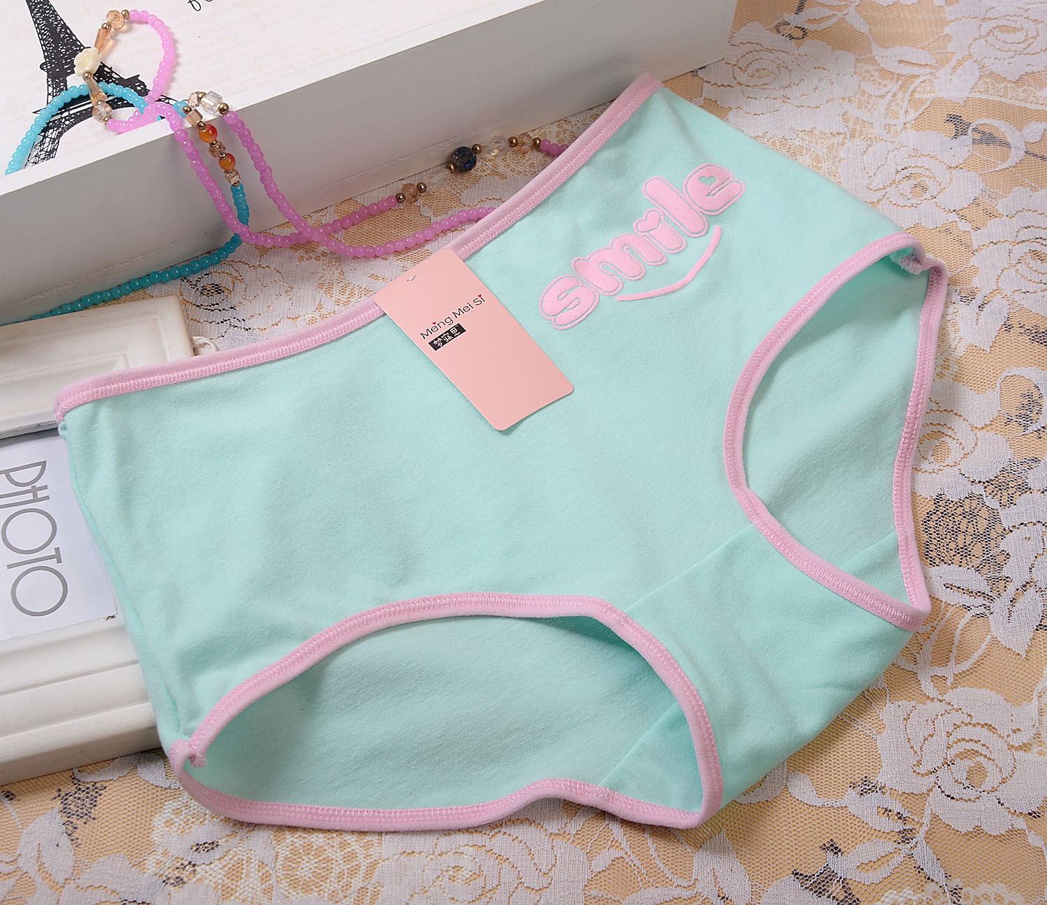 高初中学生少女孩内裤女士三角裤中腰短裤13-14-16-17-18岁 费琳