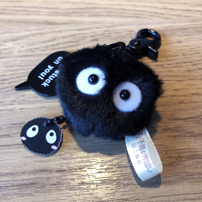宫崎骏挂件龙猫公仔钥匙扣女可爱卡通毛绒黑煤球迷你书包挂饰