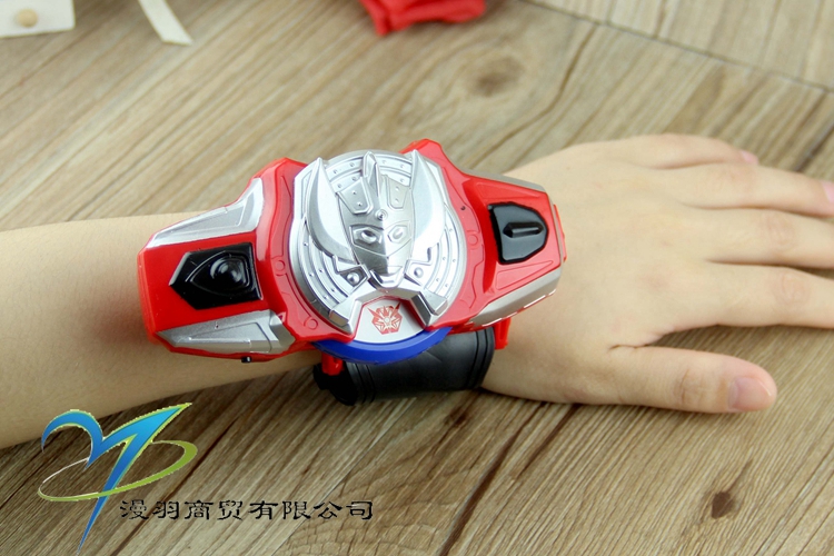 银河奥特曼迪迦泰罗戴拿变身器发光发声召唤器手环儿童玩具