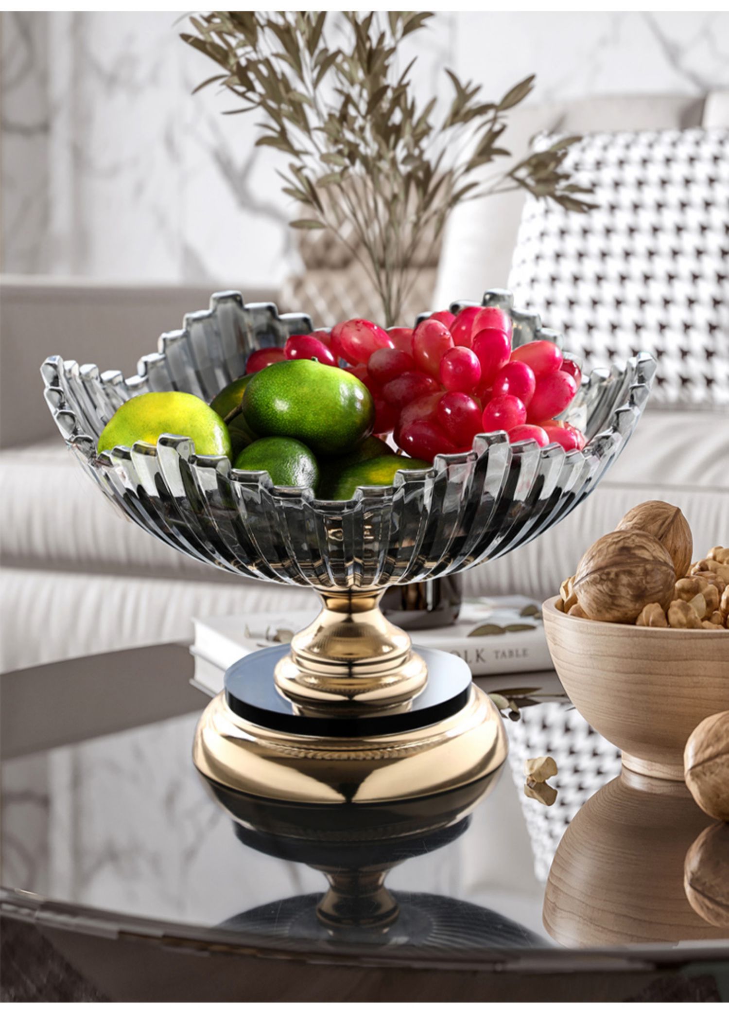水果盘北欧风格现代客厅家用茶几水晶玻璃果盘简约个性创意糖果盆