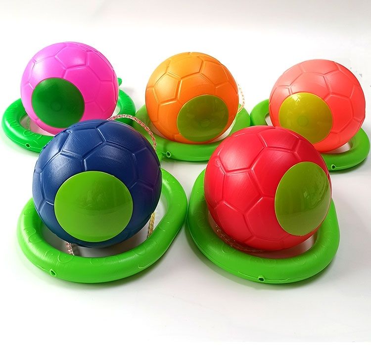 红色塑料圈跳跳球1个闪光跳跳球儿童玩具幼儿园旋转跳跃跳跳球大人用