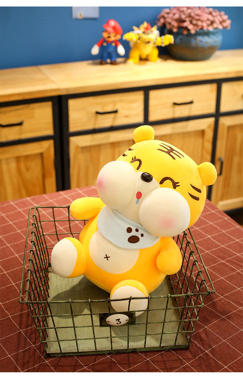 哈喽兔(ha lou tu)可爱围巾小老虎公仔毛绒玩具男女生床上可爱嘟嘟虎