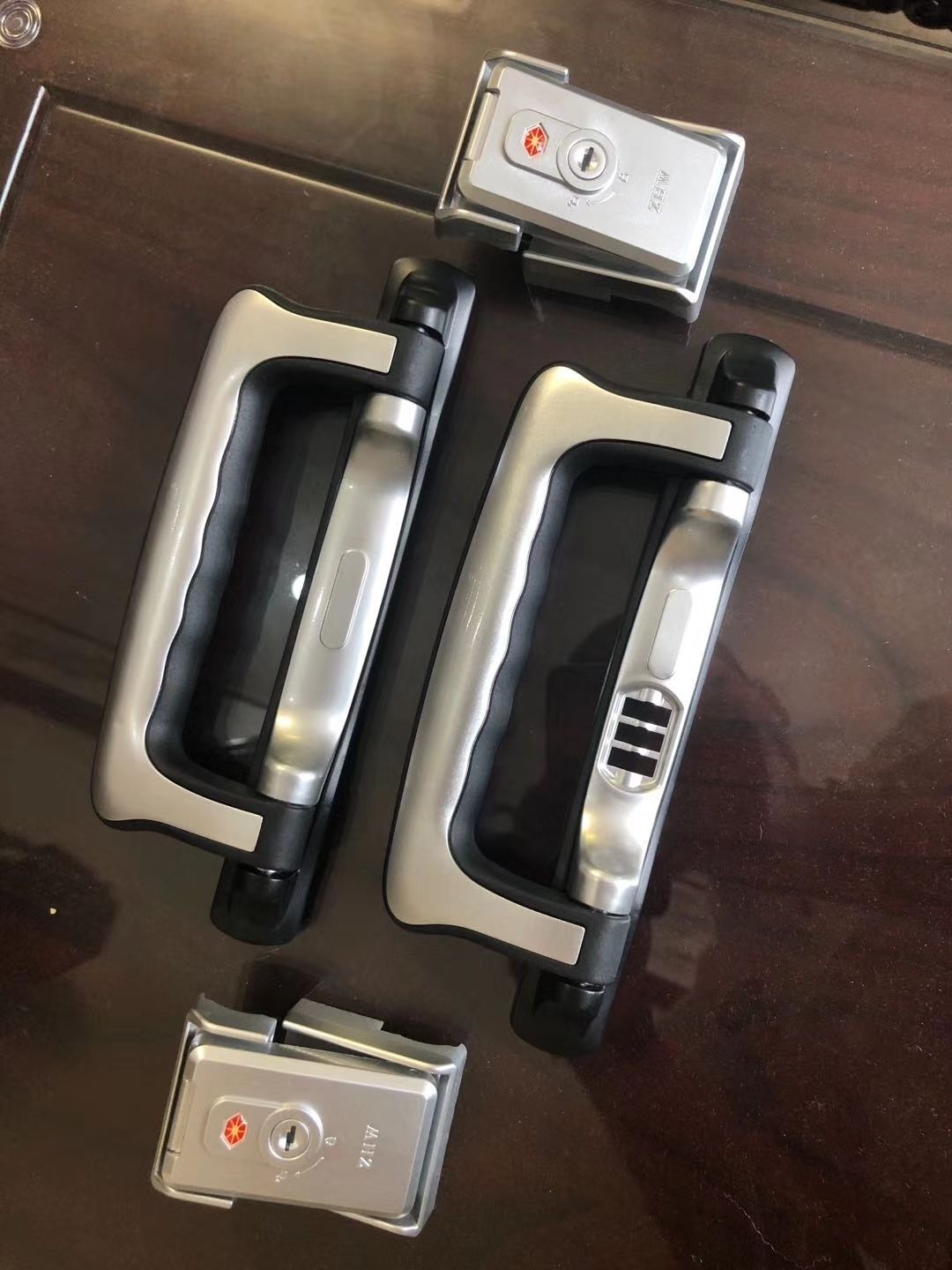 拉杆箱配件扣锁钥匙锁密码锁旅行箱配件锁扣皮箱行李箱锁把手配件 上