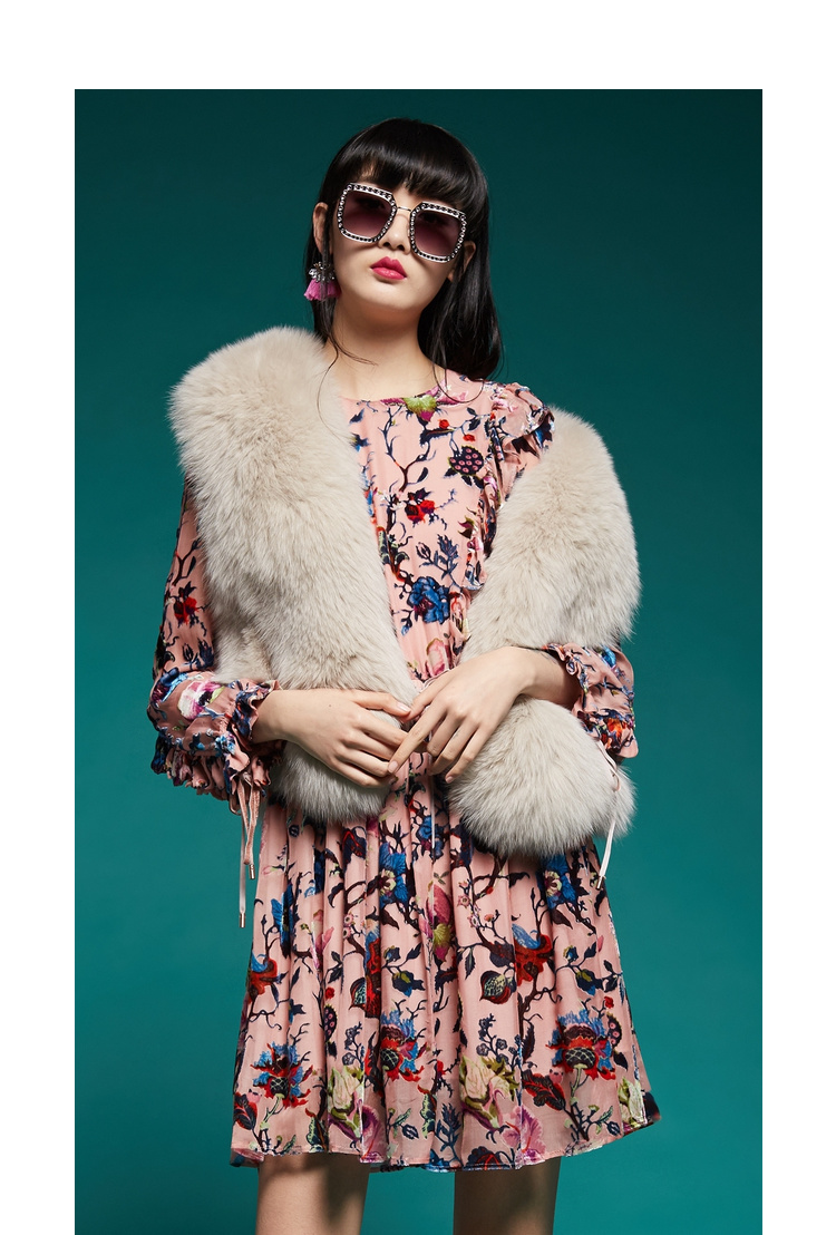 马克华菲女装2019春韩版女连衣裙印花修身长袖连衣裙