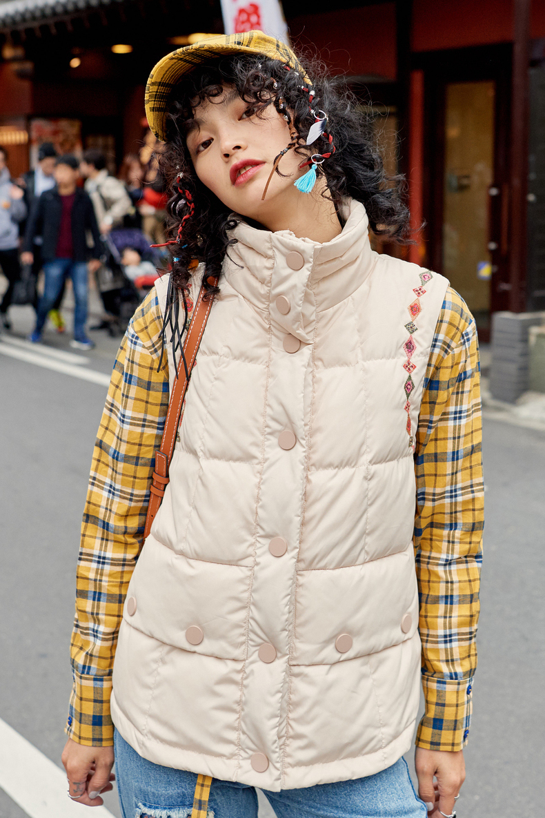 超级新品 裂帛短款羽绒服女士2019冬季新款刺绣白鸭绒高领宽松时尚