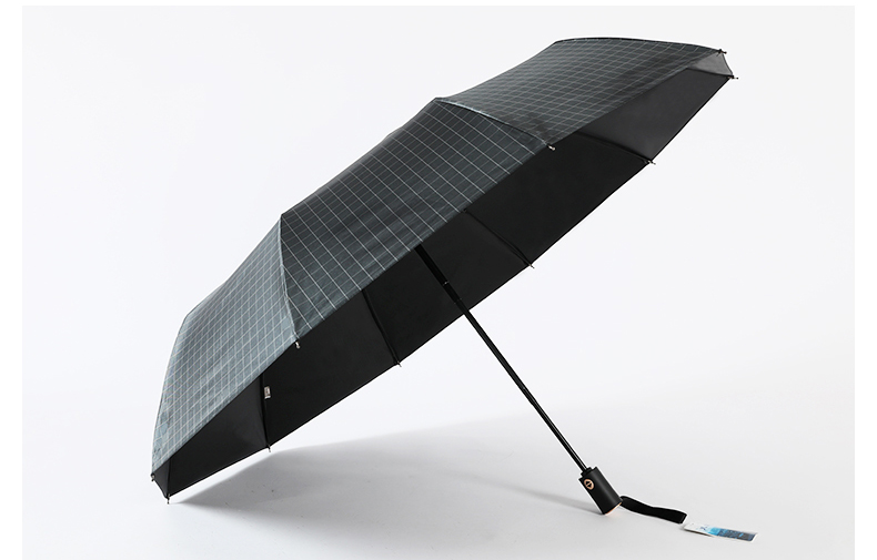 半自动样式:三折伞产地:中国山东青岛市国产/进口:国产类型:晴雨伞