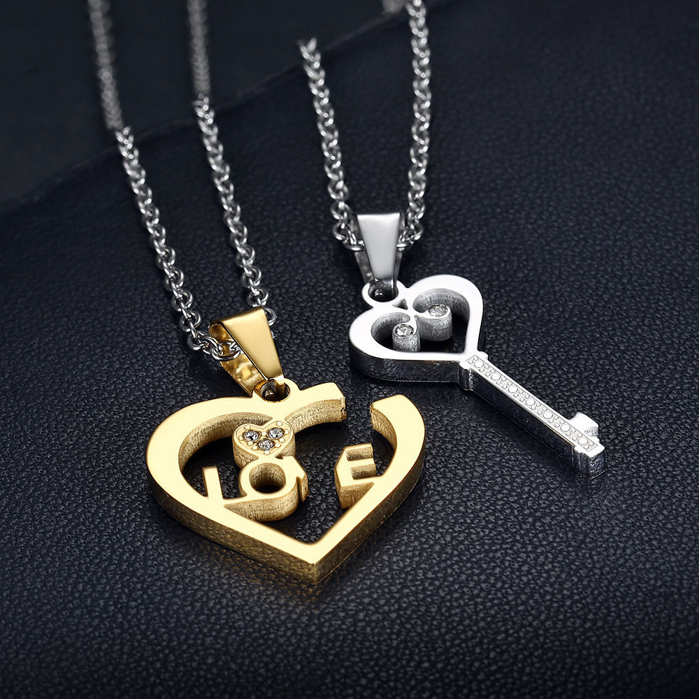 单个钥匙配55厘米o字链无礼盒钛钢爱心拼图钥匙情侣项链一对学生吊坠