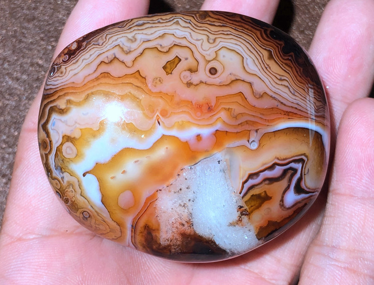 天然缠丝玛瑙玉髓原石雨花石鹅卵石手把件手把石象形奇石红缟摆件