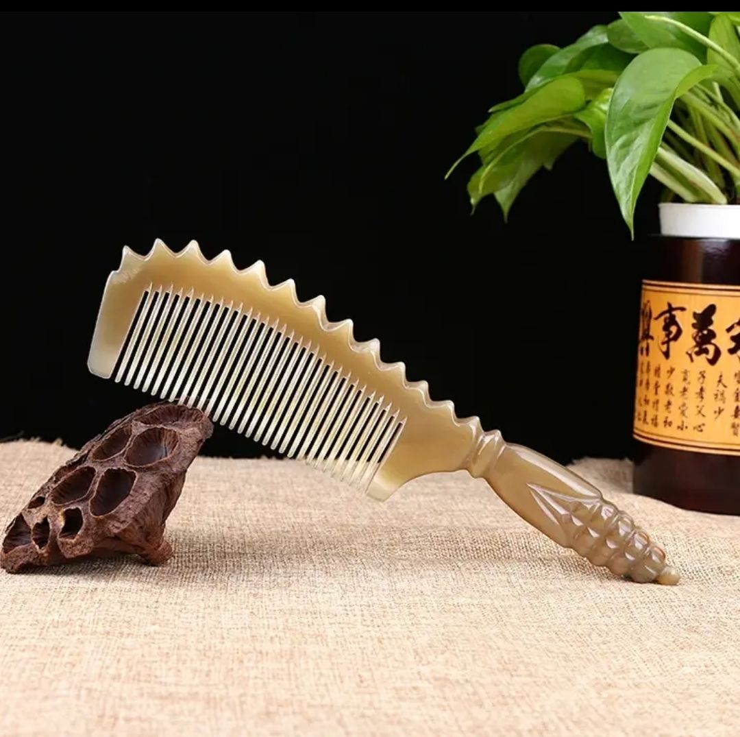 黄牛角梳子大号天然牛角梳防静电防脱发能按摩保健梳子24cm纯黄或黄花
