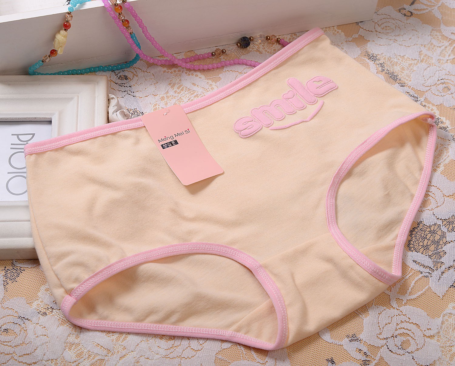 高初中学生少女孩内裤女士三角裤中腰短裤13-14-16-17-18岁 费琳