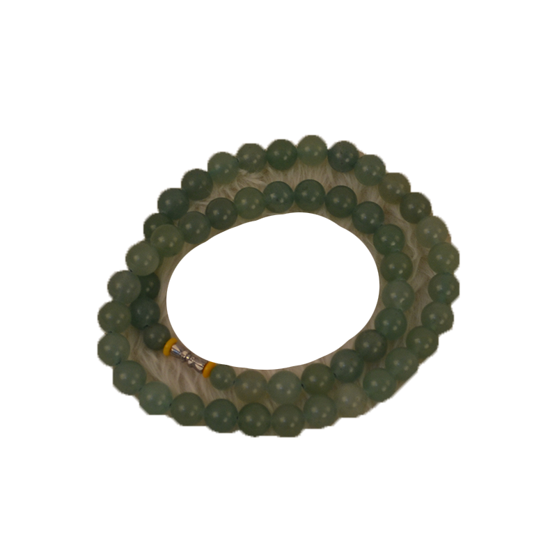 西藏班戈县思尔吾碧玉项链