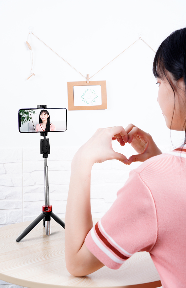 火豹手机自拍杆三脚架一体式伸缩自排支架式三角架拍照架子多功能蓝牙