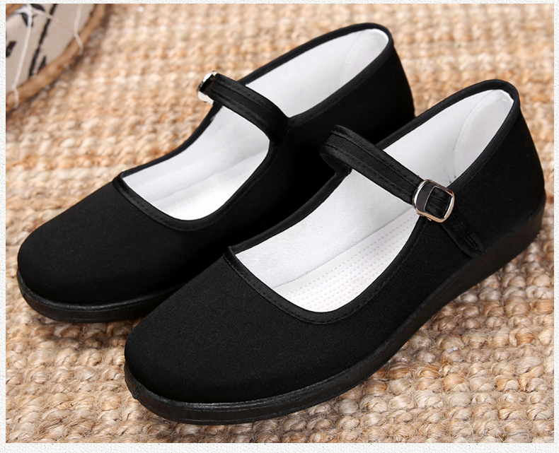 老北京布鞋女士一字扣防滑透气酒店工作黑布鞋轻便舒适休闲软底鞋知义