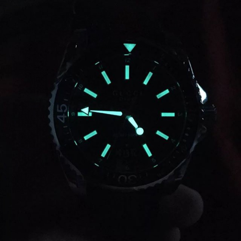 美国guccidive古奇水鬼腕表ya136204男士潜水夜光石英手表